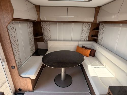 LARIMAR 590 PORTE ARRIERE / 2027