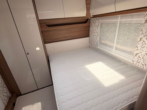 DIAMANT 520 PORTE ARRIERE / 2027