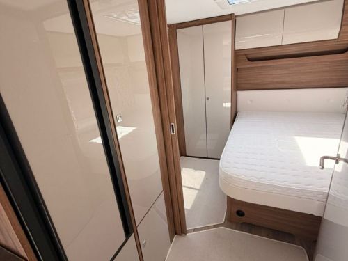 DIAMANT 520 PORTE ARRIERE / 2027